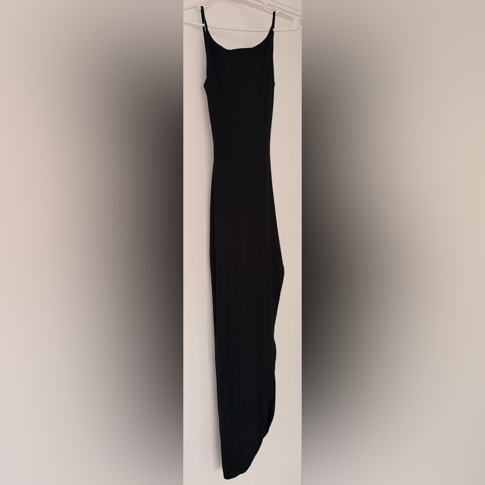 110. Rumer Paige Maxi Dress - Picture 12 of 14